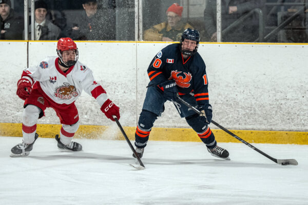 VIDEO/GALLERY: Metivier shutout sends Thunderbirds & Beavers to Game 7