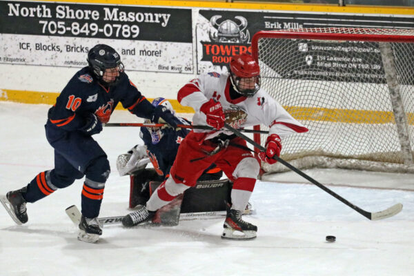 GALLERY: Thunderbirds blast Beavers